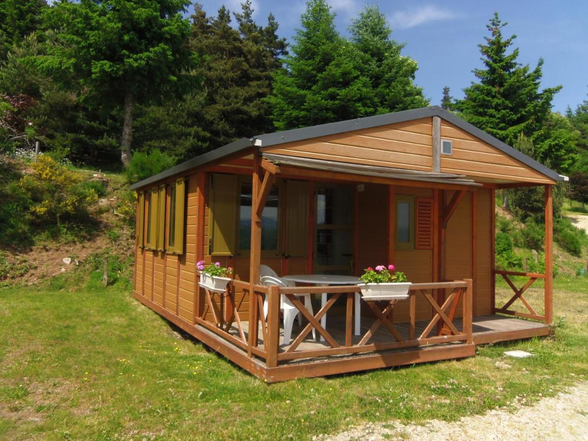 Espace Nature Sabatoux Montusclat Buitenkant foto
