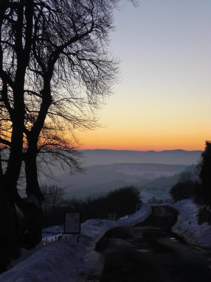 Espace Nature Sabatoux Montusclat Buitenkant foto